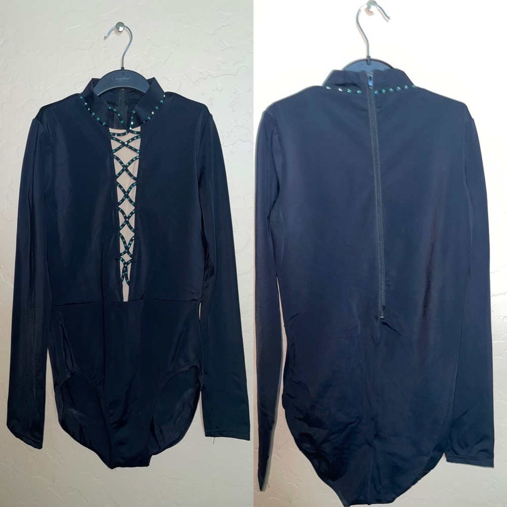 black one-piece solo costume